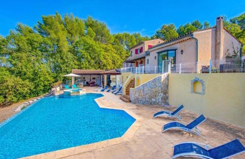 Draguignan Villa | Villa Colombes by Villa Plus