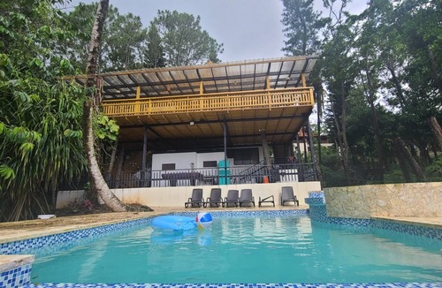 La Vega Province Villa | Villa con piscina en Jarabacoa