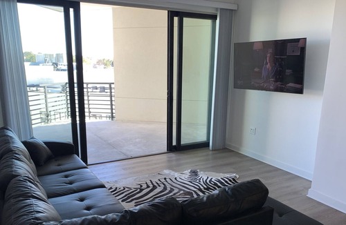 Doraville Condo | Villa-Condo