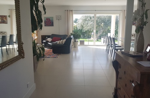 Saint-Jean-de-Vedas House | Villa Contemporaine Avec Piscine