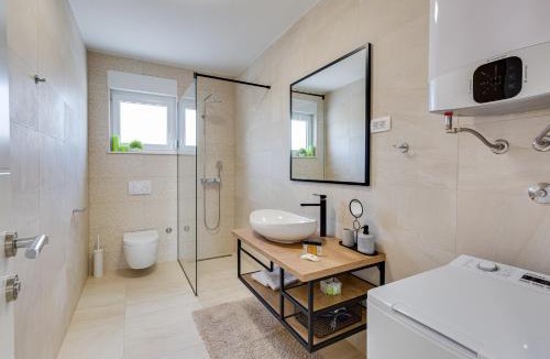 Vodice Apartment | Villa Corcovado Deluxe Apartments with Heated Pool