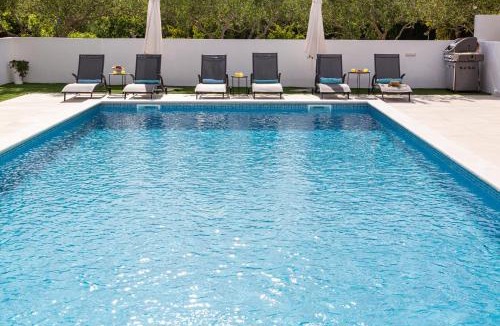 Vodice Apartment | Villa Corcovado with Heated Pool