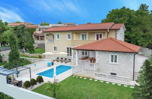 Tinjan Villa | Villa Coridigo - High Position with Panorama View