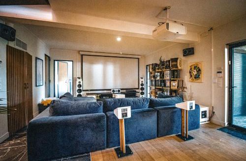 Six-Fours-les-Plages Villa | Villa Costa Ricaine