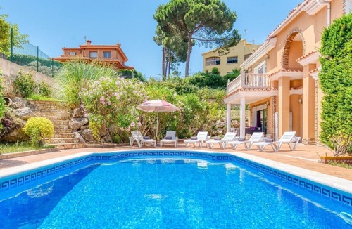Condado del Jaruco Villa | Villa "Costacabana - Primavera" with Private Pool, Private Terrace & WiFi