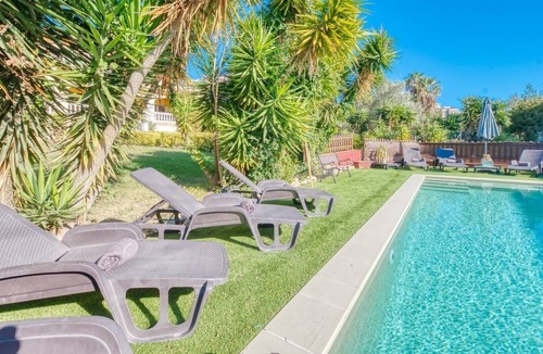 Lloret Town Center Villa | Villa "Costacabana - Summertime" with Private Pool & Wi-Fi