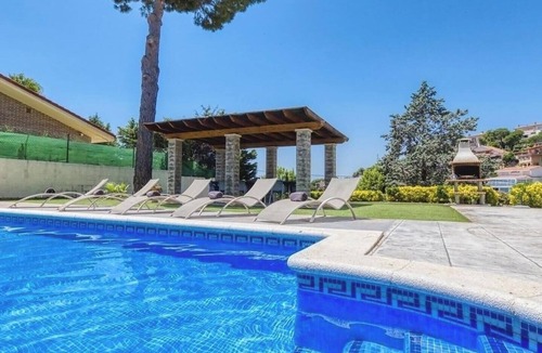 Lloret de Mar Villa | Villa "Costacabana - Paris" with Private Pool, 2 Private Terraces & Wi-Fi