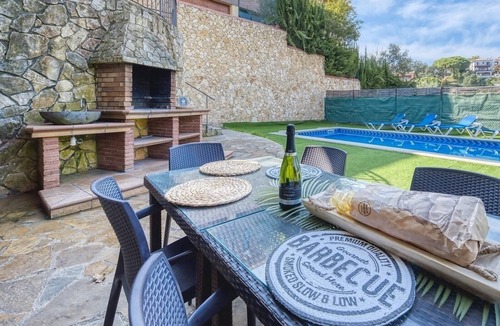 Lloret de Mar Villa | Villa "Costacabana - Nicky" with Private Pool & Wi-Fi