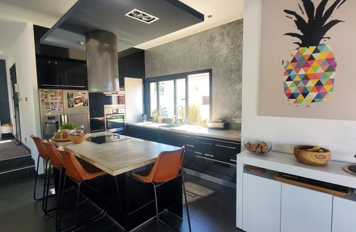 Quissac Villa | Villa Coutach Modern, spacious and ideal for families with swimming pool.
