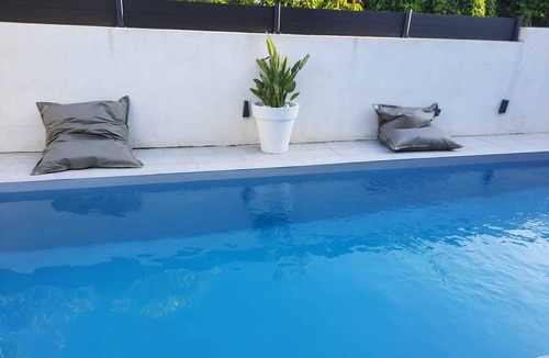 Quissac Villa | Villa Coutach Modern, spacious and ideal for families with swimming pool.