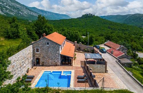 Drivenik Villa | Villa Cupido With Private Pool - Happy Rentals