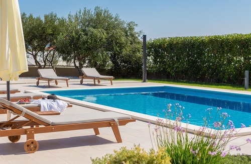 Rudine House | Villa "Cvita" mit eigenem Pool by Interhome