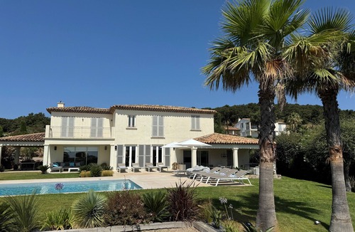 Les Restanques Villa | VILLA CYCAS - Luxurious vacation villa with sea view and all comforts