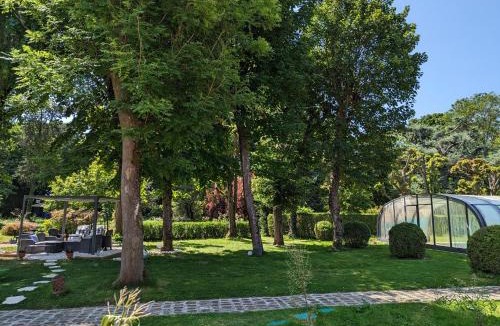 Quincy-sous-Senart Bed & Breakfast | Villa Délice