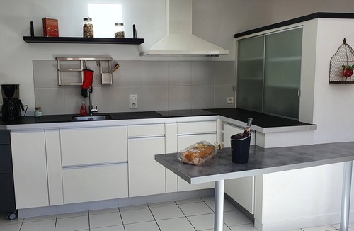 LʼAiguillon-sur-Mer Villa | Villa d'Arçay-Villa-Comfort-Ensuite-Patio
