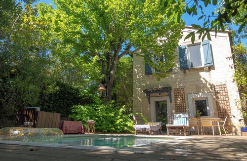 Hopitaux-Facultes Villa | Villa d'Artiste in Montpellier