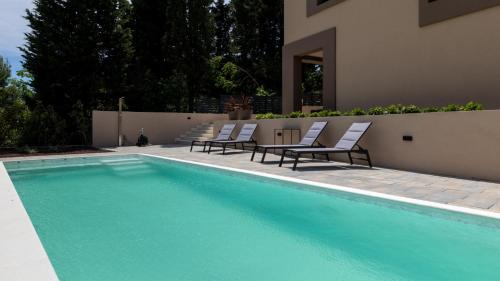 Kremena Villa | Villa D Cube by Villas Guide