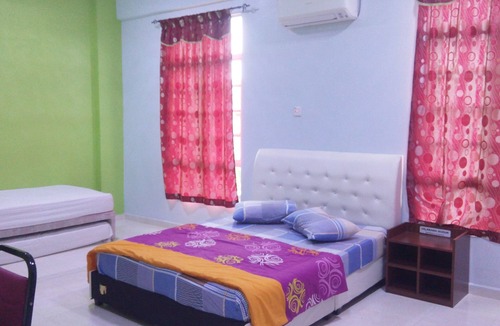 Chabang Tiga Hotel | Villa D'Doa Maju