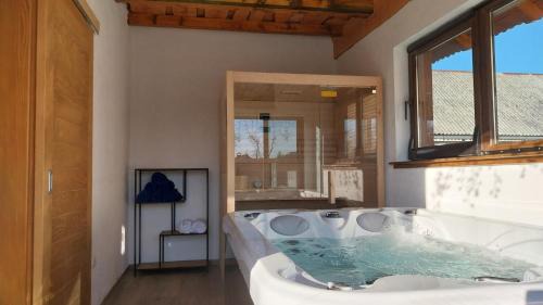 Brusane Villa | Villa D-Ika by Villas Guide