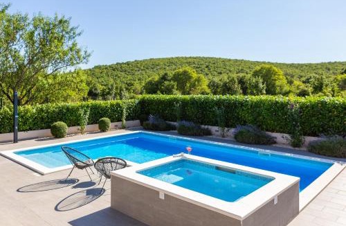Dicmo Villa | Villa Dali - luxury holiday house in relaxing area