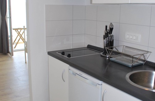 Betina Apartment | Villa Danica - Apartment (studio) 2 persons - direct at sea - 4 star