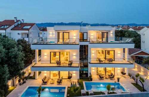 Novalja Apartment | Villa Dantela with Private Pools