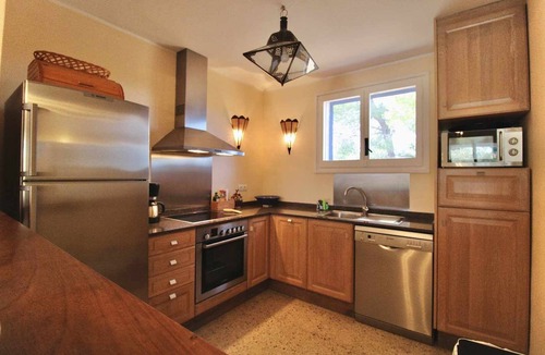 Roques Daurades House | Villa Daurada (10 people) wifi & 5min from the sea