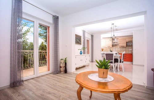 Okrug Gornji Villa | Villa Dawn-heated private pool, 100m to beach and restaurants, Trogir 1.7km