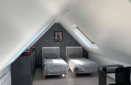 Saint-Witz Villa | Villa de 280 m2 Avec Piscine Très Luxueuse à 20mn de Paris