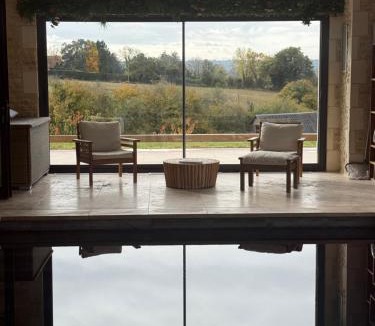 Bonneville-sur-Touques Villa | Villa de 400m2 15p - Piscine intérieure chauffée
