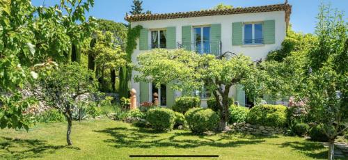 Nord Villa | Villa de charme avec Piscine & Vue panoramique en plein Centre-ville d'Aix-en-Provence