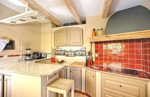 Le Beausset Villa | Villa de Charme Avec Jacuzzi