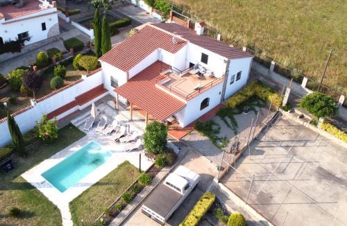 Tordera Villa | Villa de Gracia Casa 4