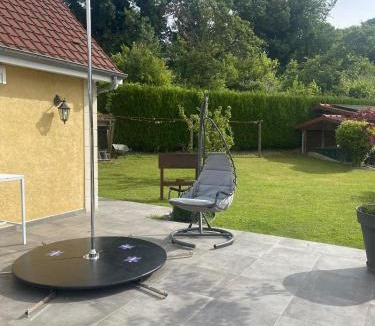 Pernois House | Villa de L'ovalie