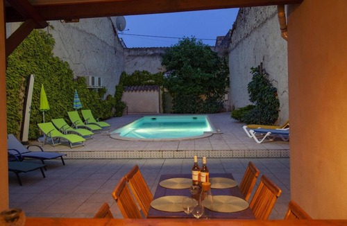 Pouzolles Villa | Villa De La Cloche by Villa Plus