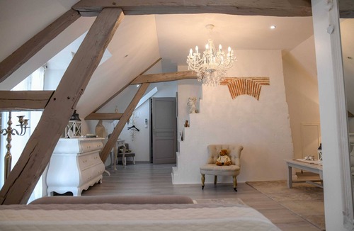 Villechetif Bed & Breakfast | Villa de la Croix