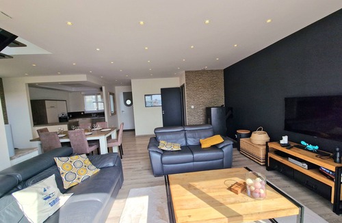 Sibiril House | Villa de la Digue, 6 people, waterfront, SPA