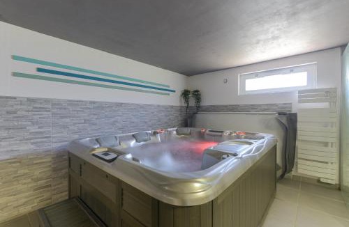 Lagarde House | Villa de la Douloustre