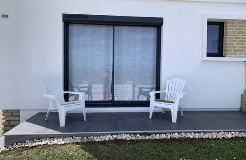 Bernieres-sur-Mer Villa | Villa de la Plage, Front de mer