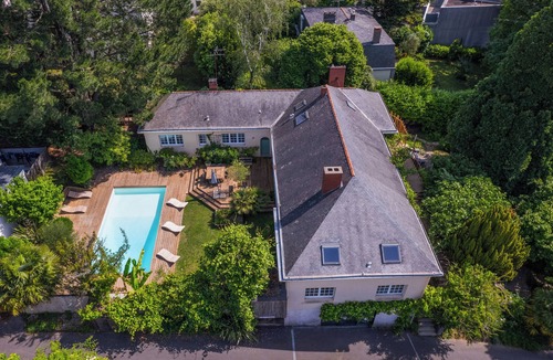 Pont du Cens-Cote d'Or Villa | Villa de la Plume - 8 rooms and 15 travellers in Nantes