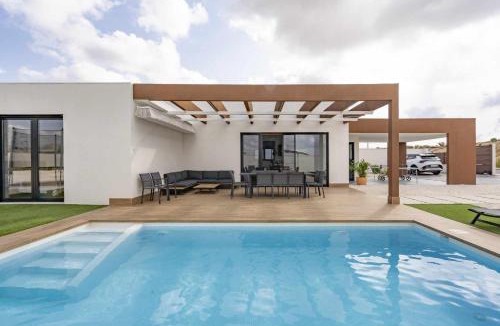 Mutxamel Villa | VILLA DE LUJO RIOPARK