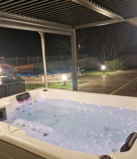 Serviers-et-Labaume Villa | Villa de luxe MASADRIM aux portes d'Uzès