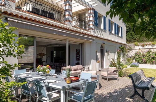 Cap-d'Antibes Villa | Villa de luxe vue mer Cap d'Antibes