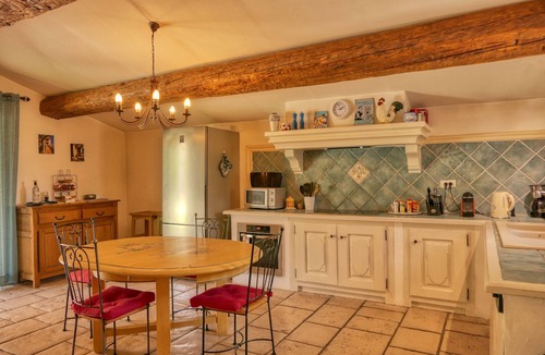 Robion House | Villa de Minna