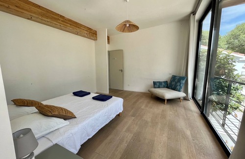 Castelnau-le-Lez Villa | Villa de Standing au Calme Absolu