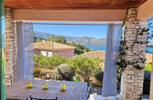 Saint-Florent Villa | Villa de Standing vue Panoramique Saint-florent