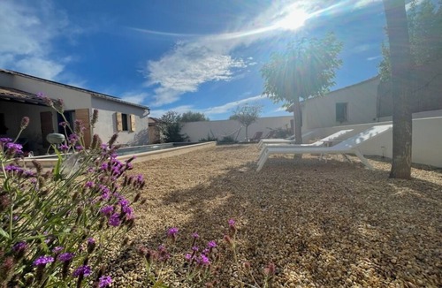 Asperes Villa | Villa de Vacances Avec Piscine à 7 min de Sommières, Petite Citée de Caractère