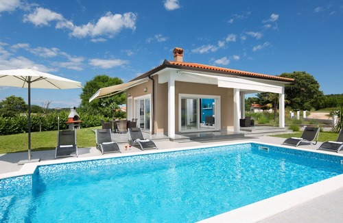 Rogocana Villa | Villa Deep Blue nearby Labin – Crovillas GmbH