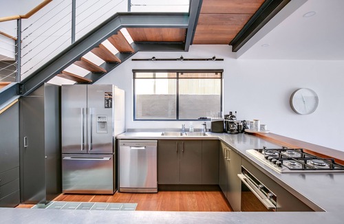 Bronte House | Villa Del Mar - Bronte Beach + Swimming Pool