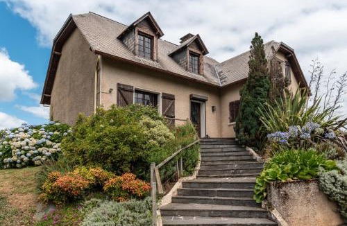 Arthez-d'Asson House | Villa Delb